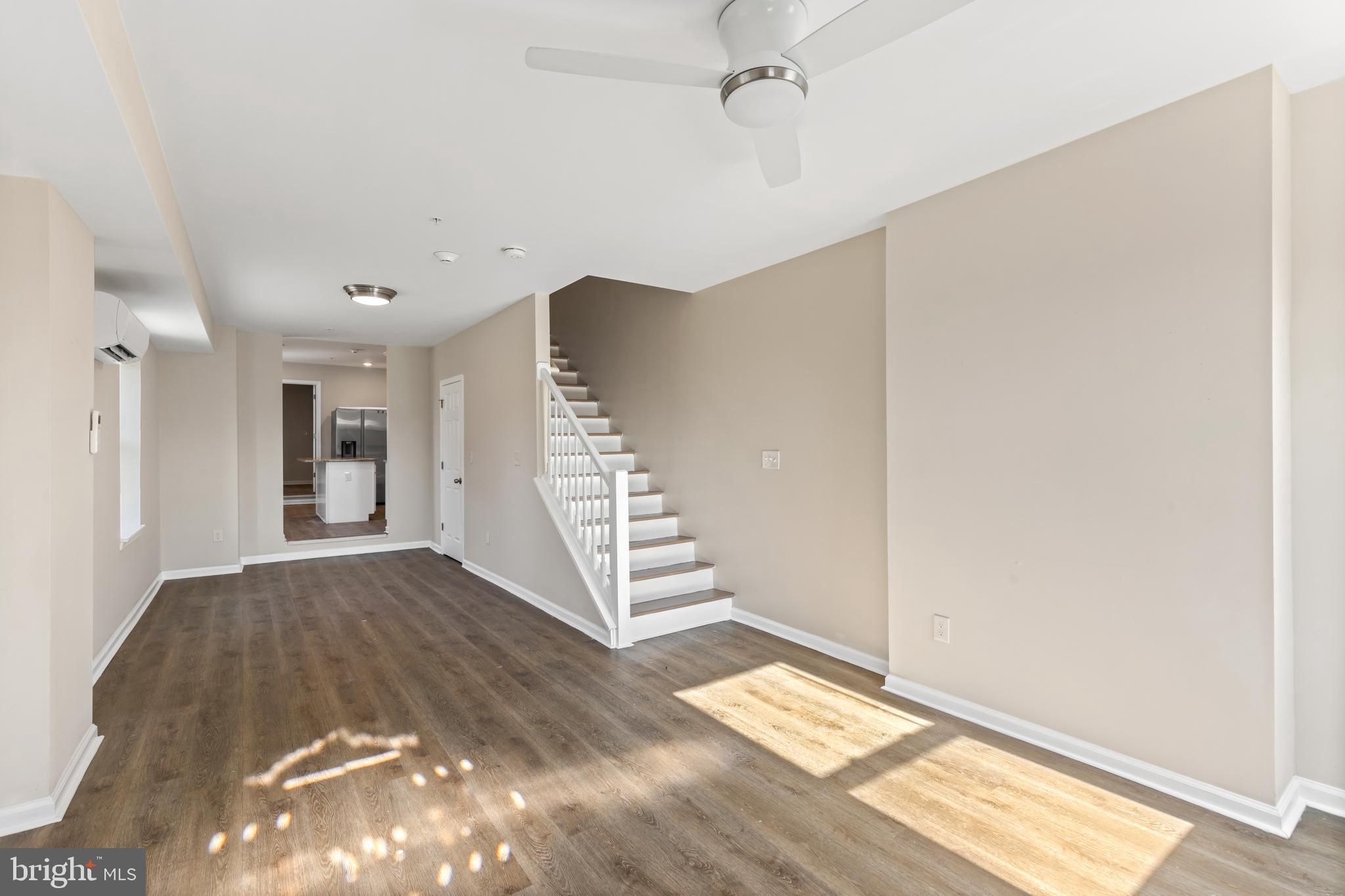 OAKENSHAWE - Residential