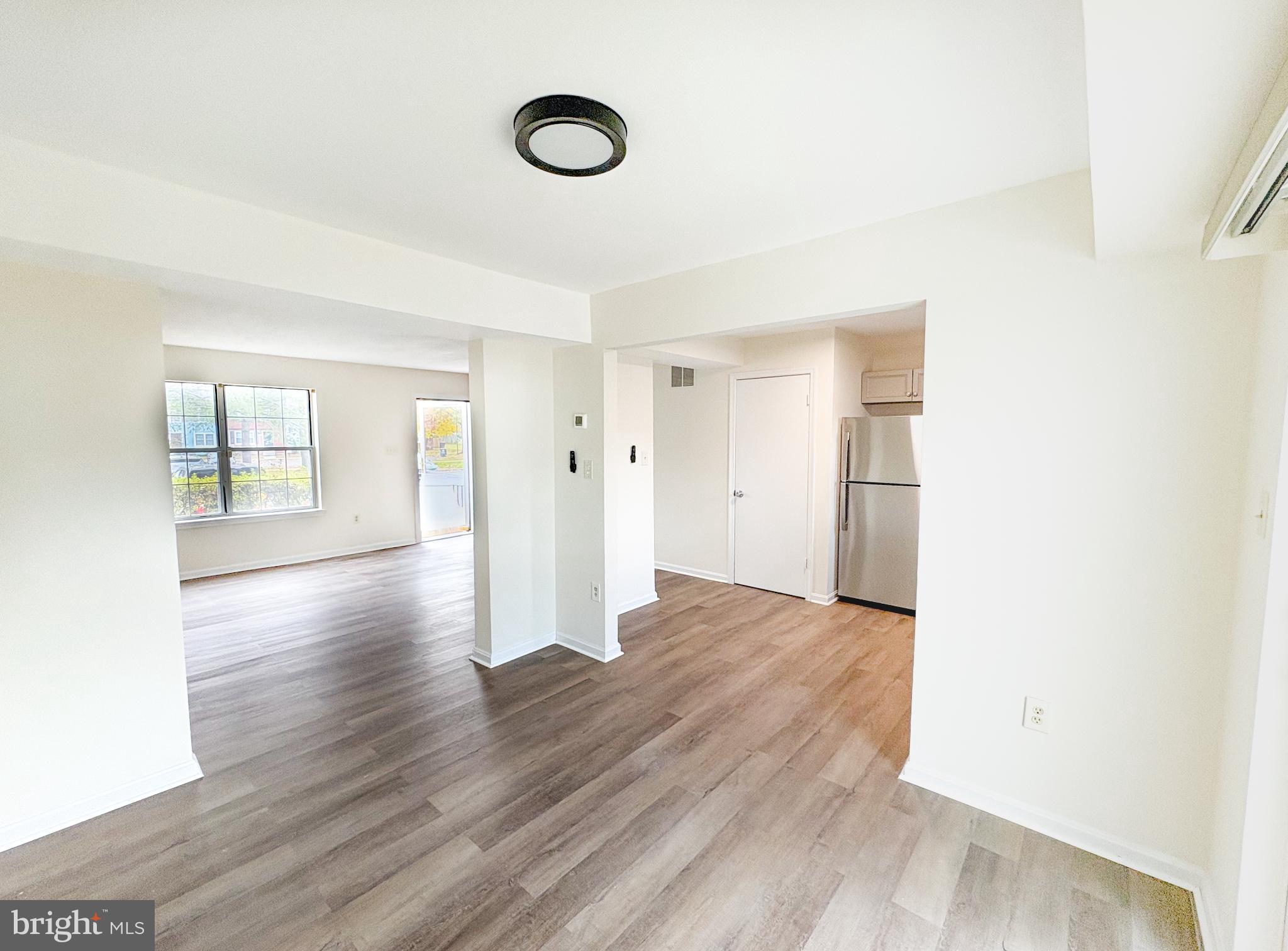 ENTERPRISE KNOLLS - Residential Lease