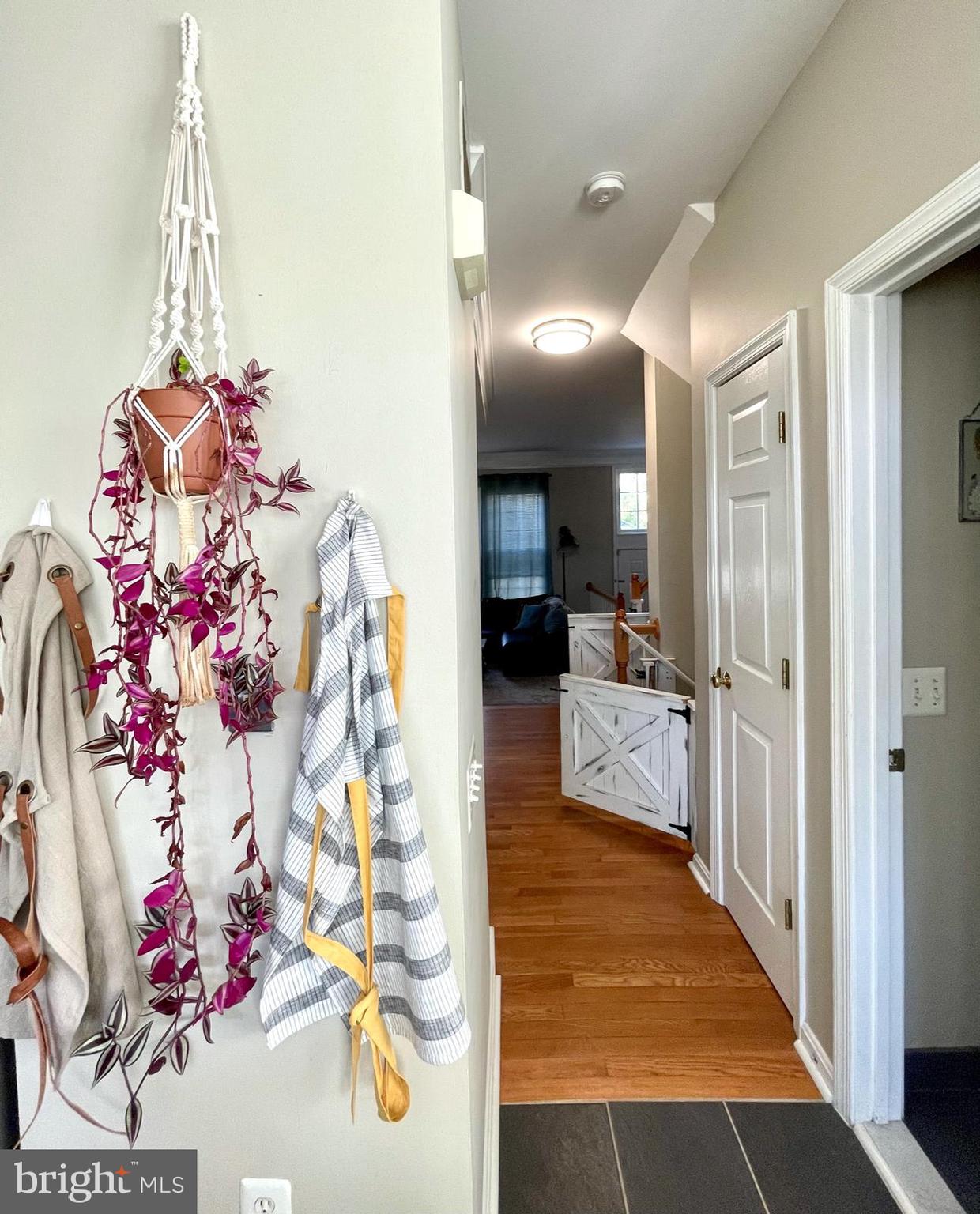 LOUDOUN PARKWAY CENTER - Residential Lease