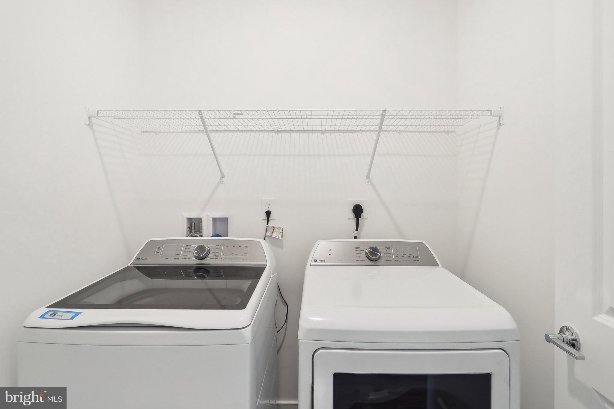 BELMONT OVERLOOK - Residential Lease