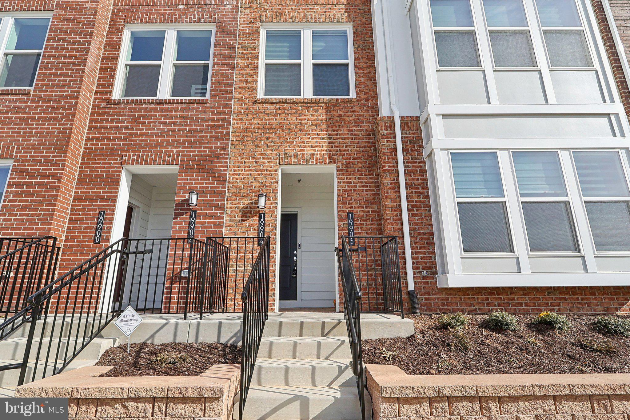 BELMONT OVERLOOK - Residential Lease