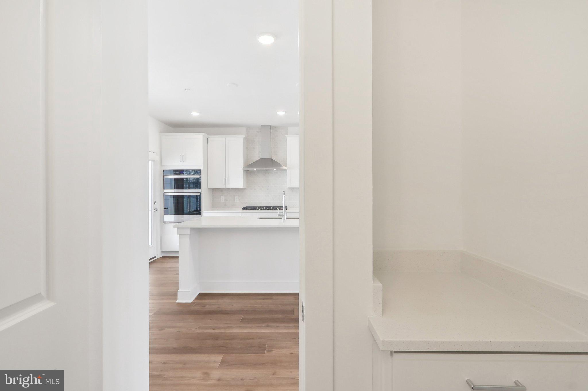 BELMONT OVERLOOK - Residential Lease