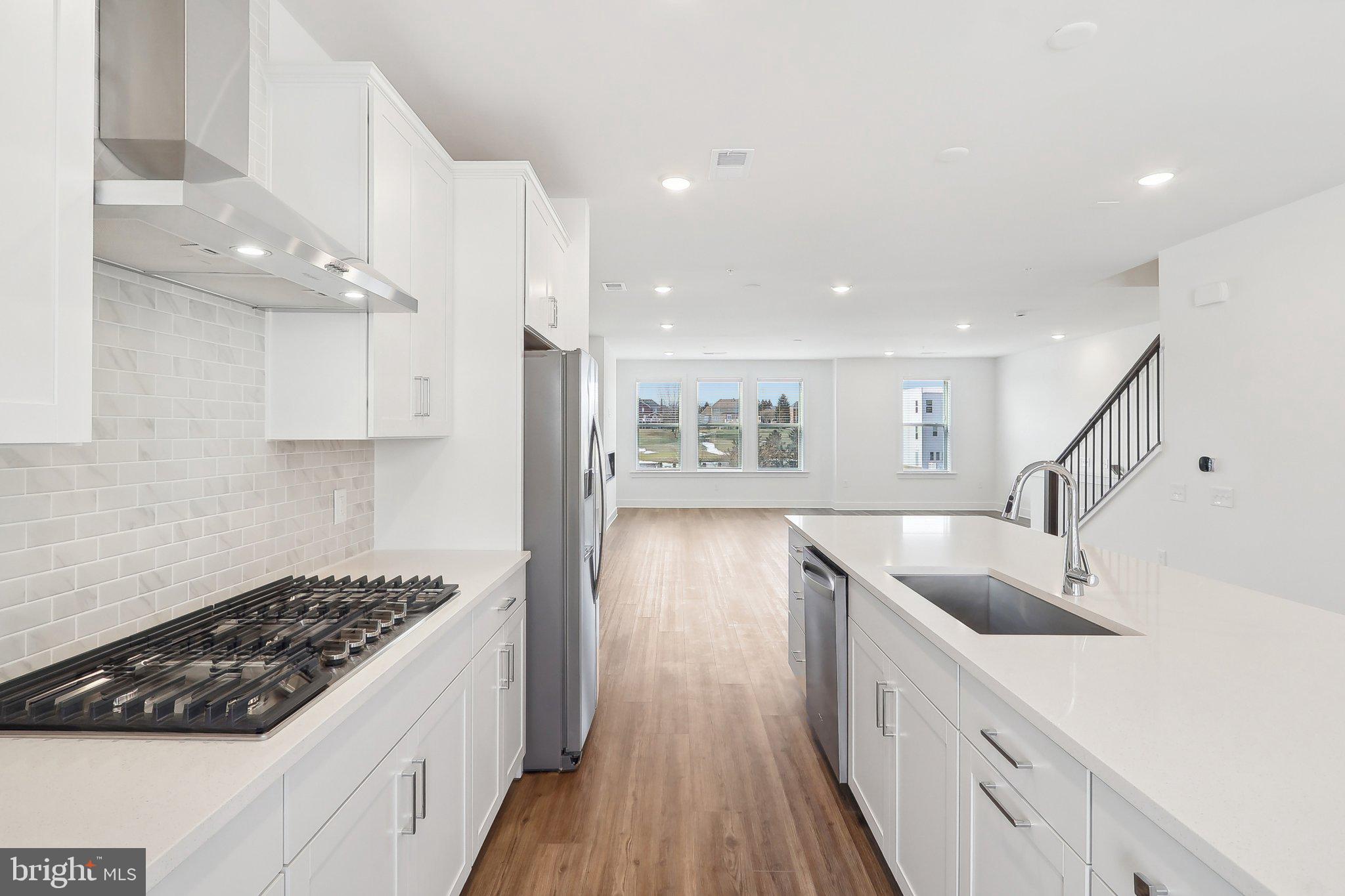 BELMONT OVERLOOK - Residential Lease