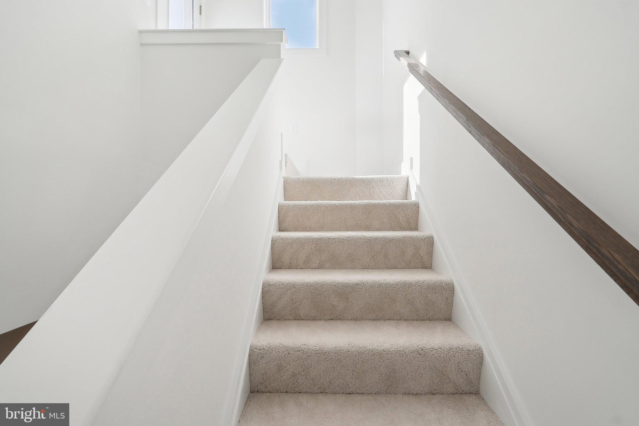 BELMONT OVERLOOK - Residential Lease