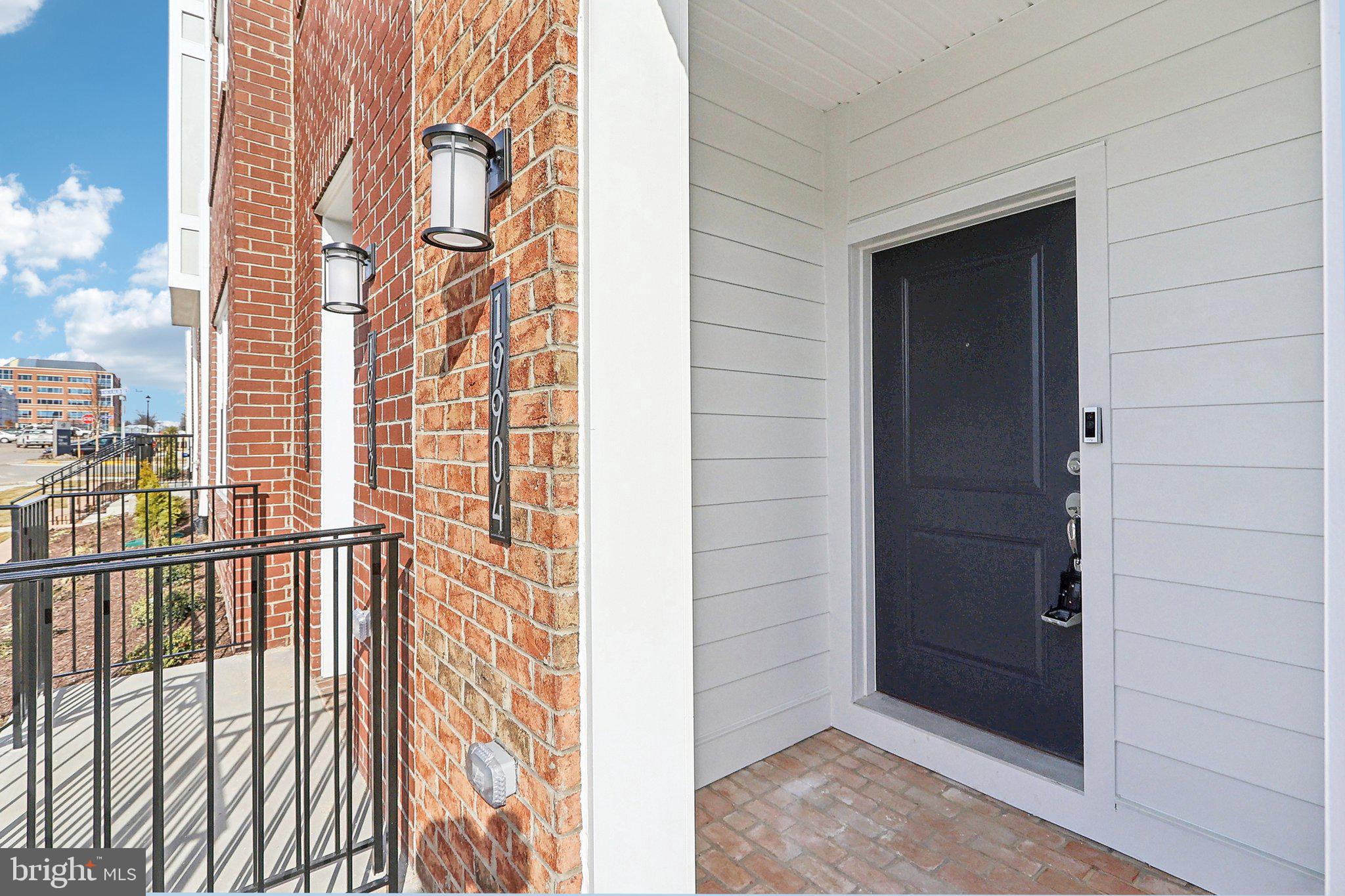 BELMONT OVERLOOK - Residential Lease