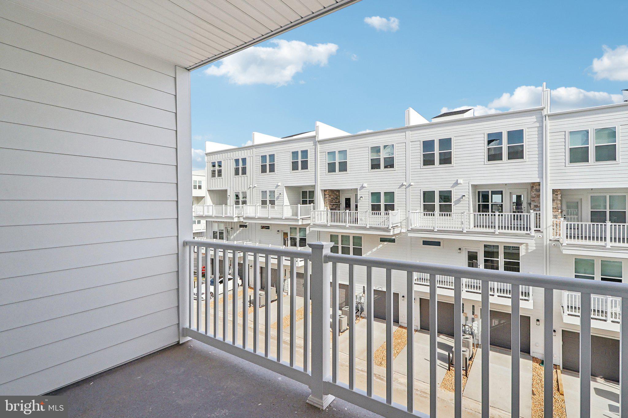 BELMONT OVERLOOK - Residential Lease