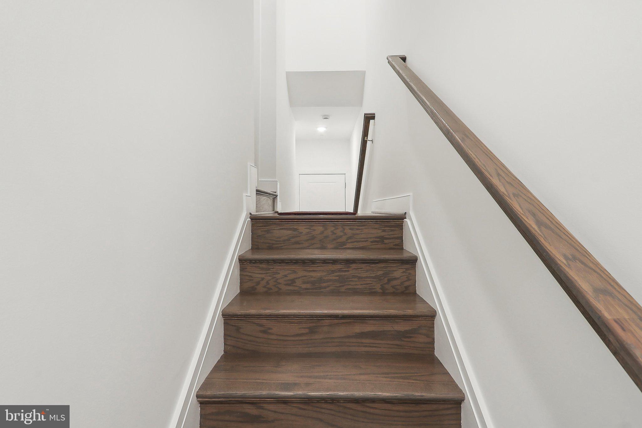 BELMONT OVERLOOK - Residential Lease