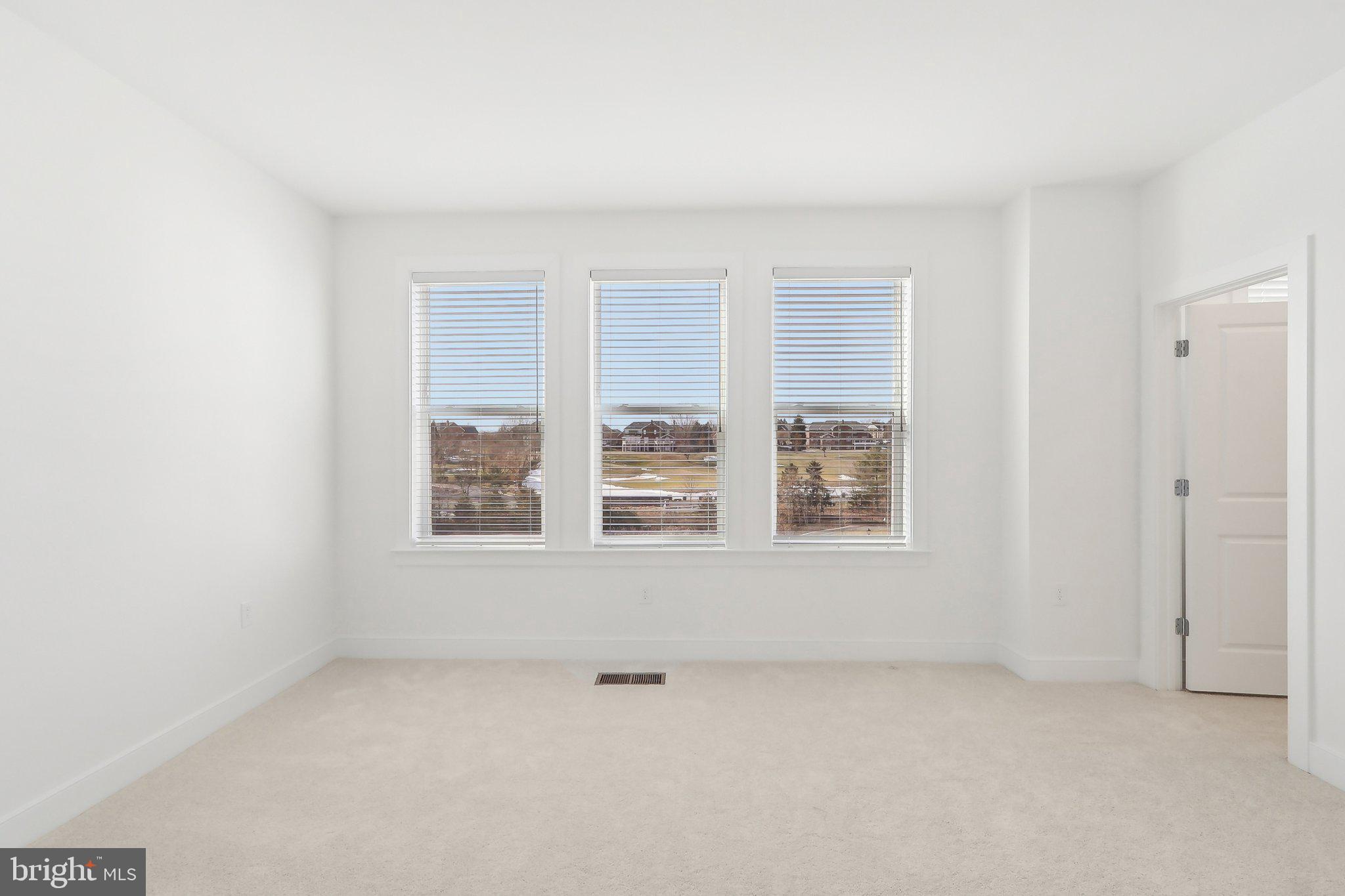 BELMONT OVERLOOK - Residential Lease