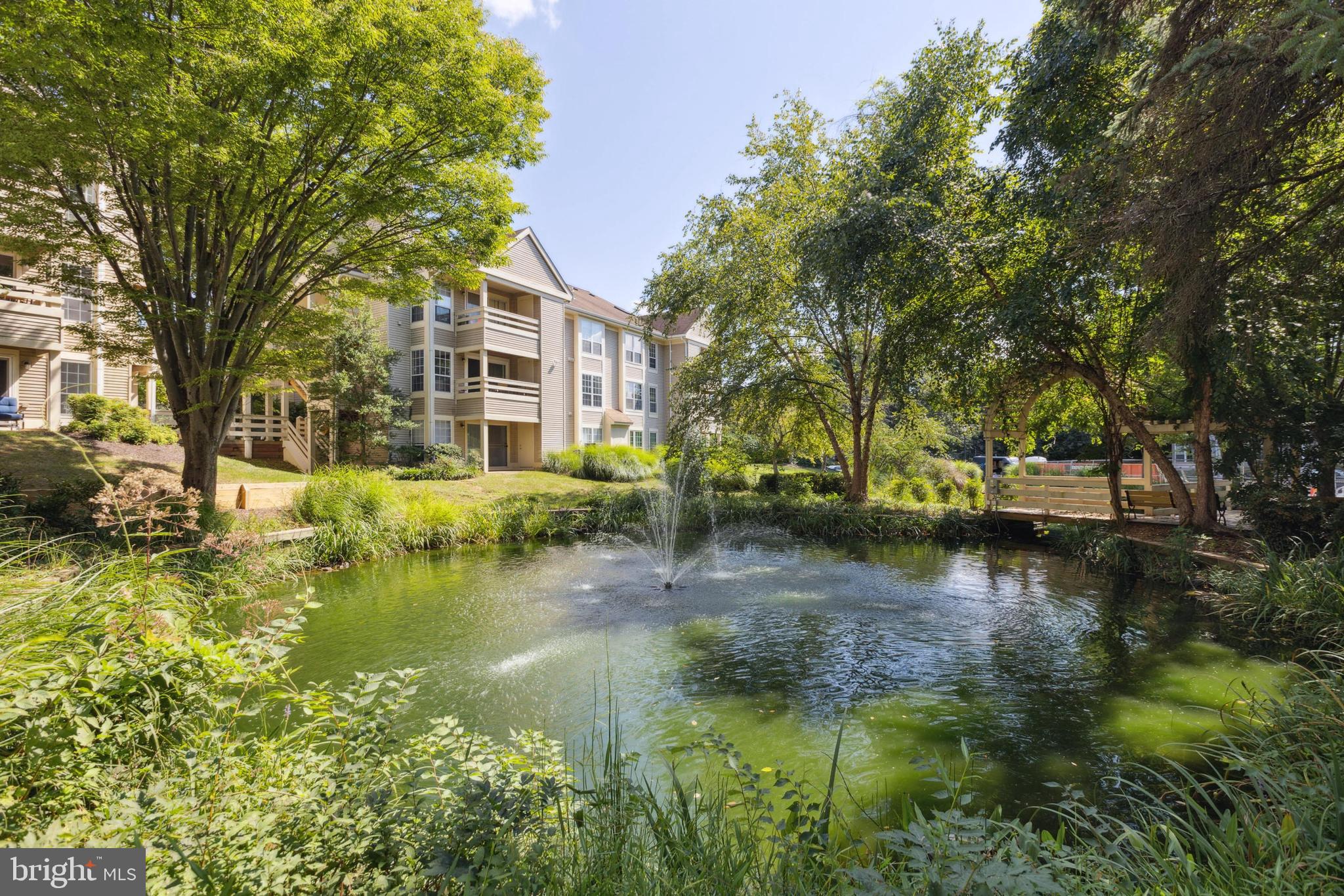 CARR AT PINECREST - Residential