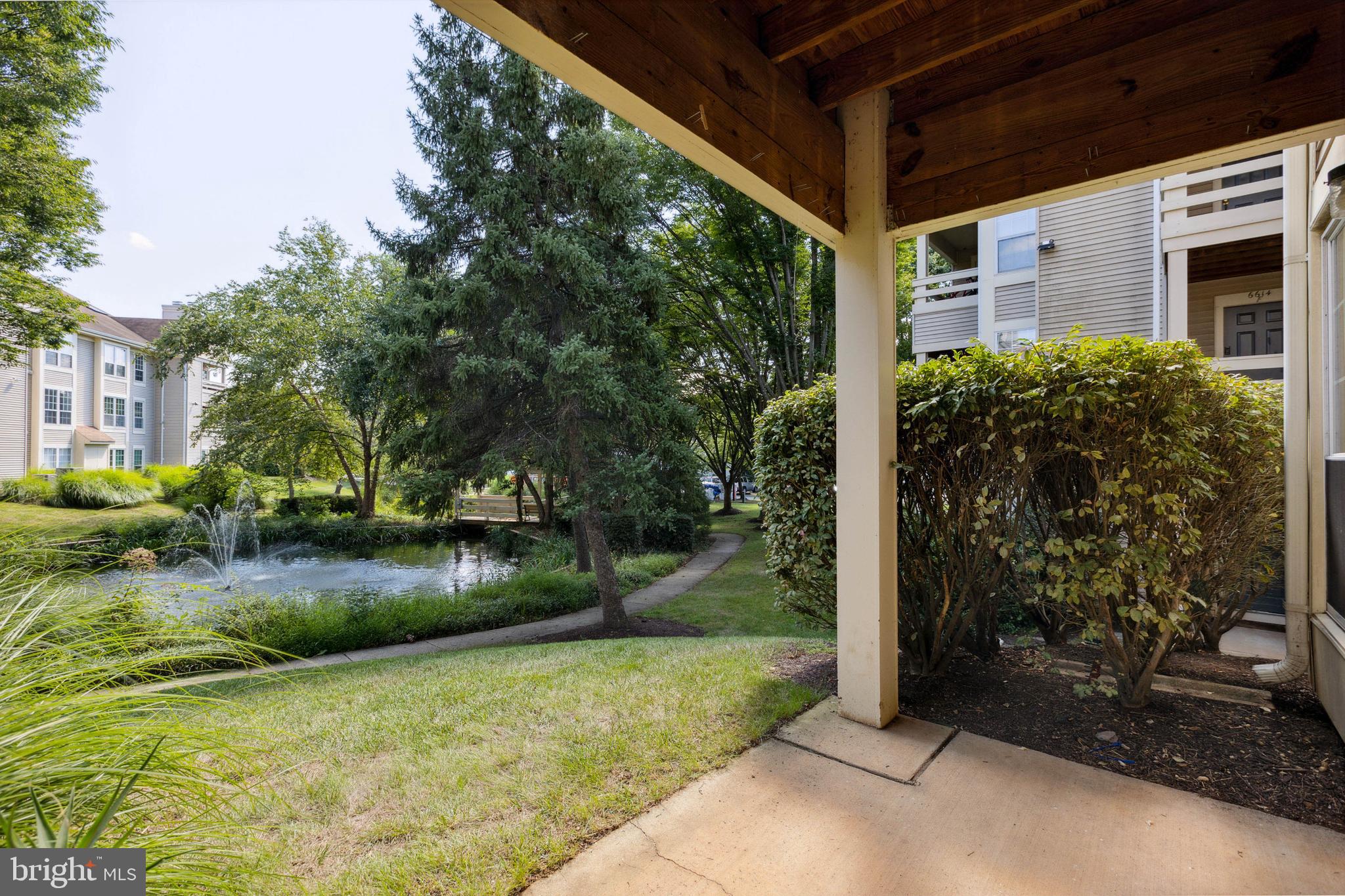 CARR AT PINECREST - Residential