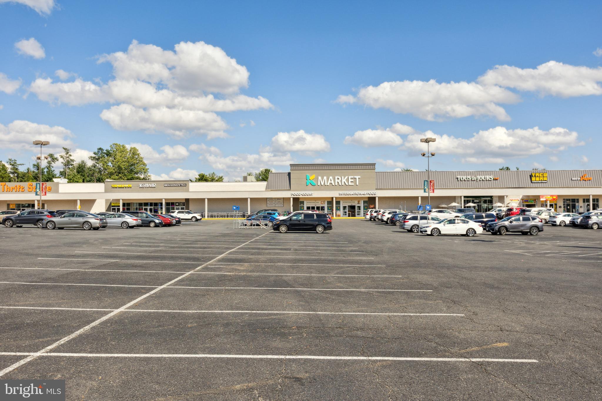 CARR AT PINECREST - Residential