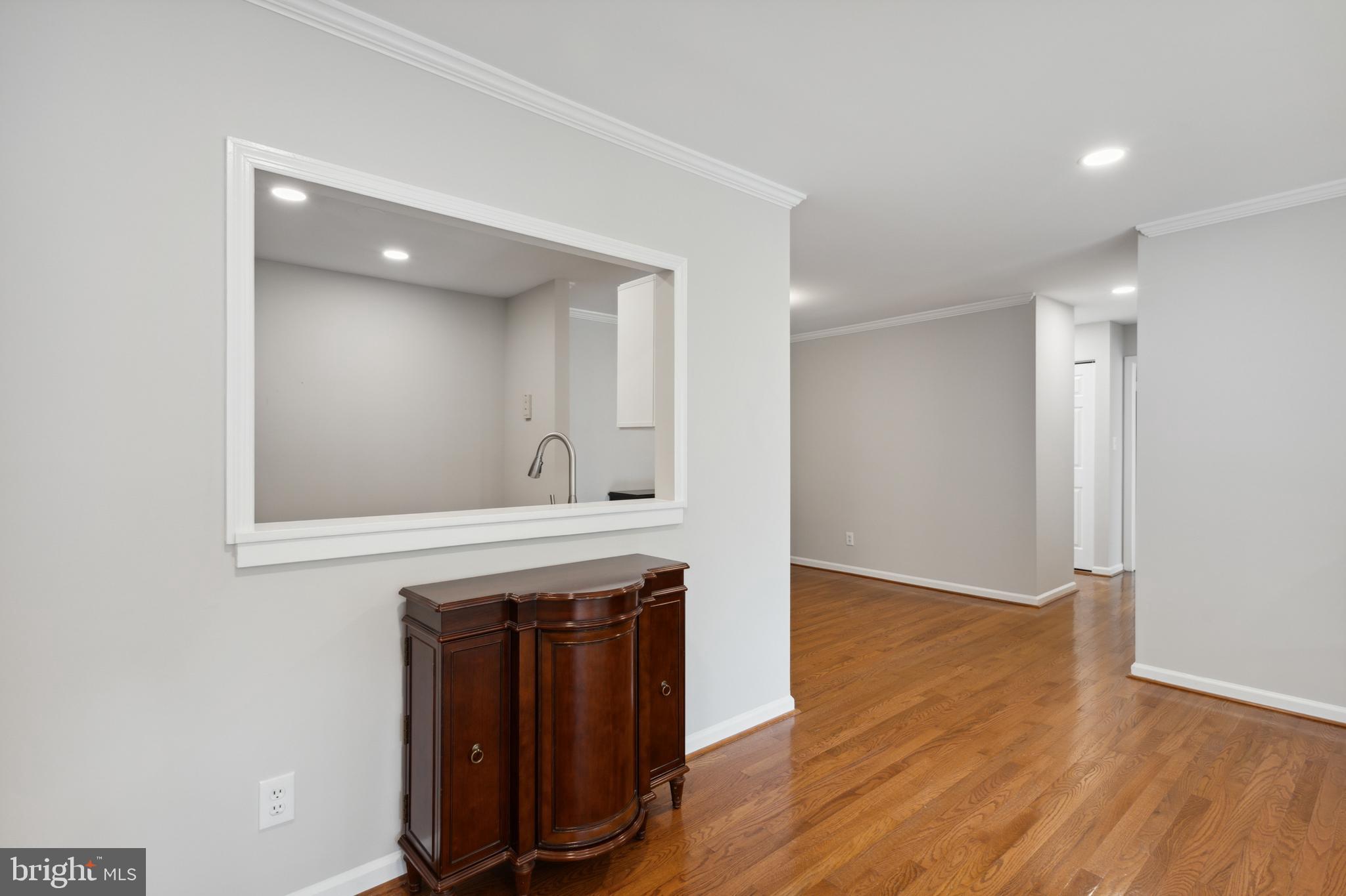 CARR AT PINECREST - Residential