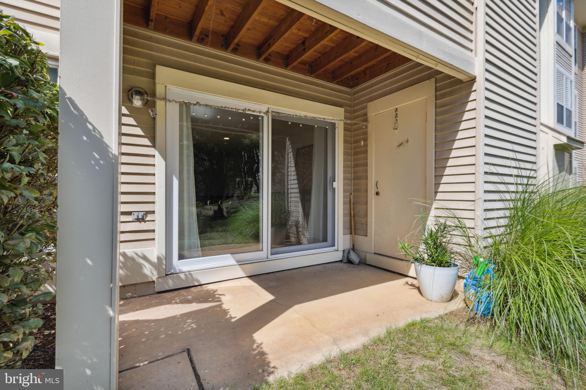 CARR AT PINECREST - Residential