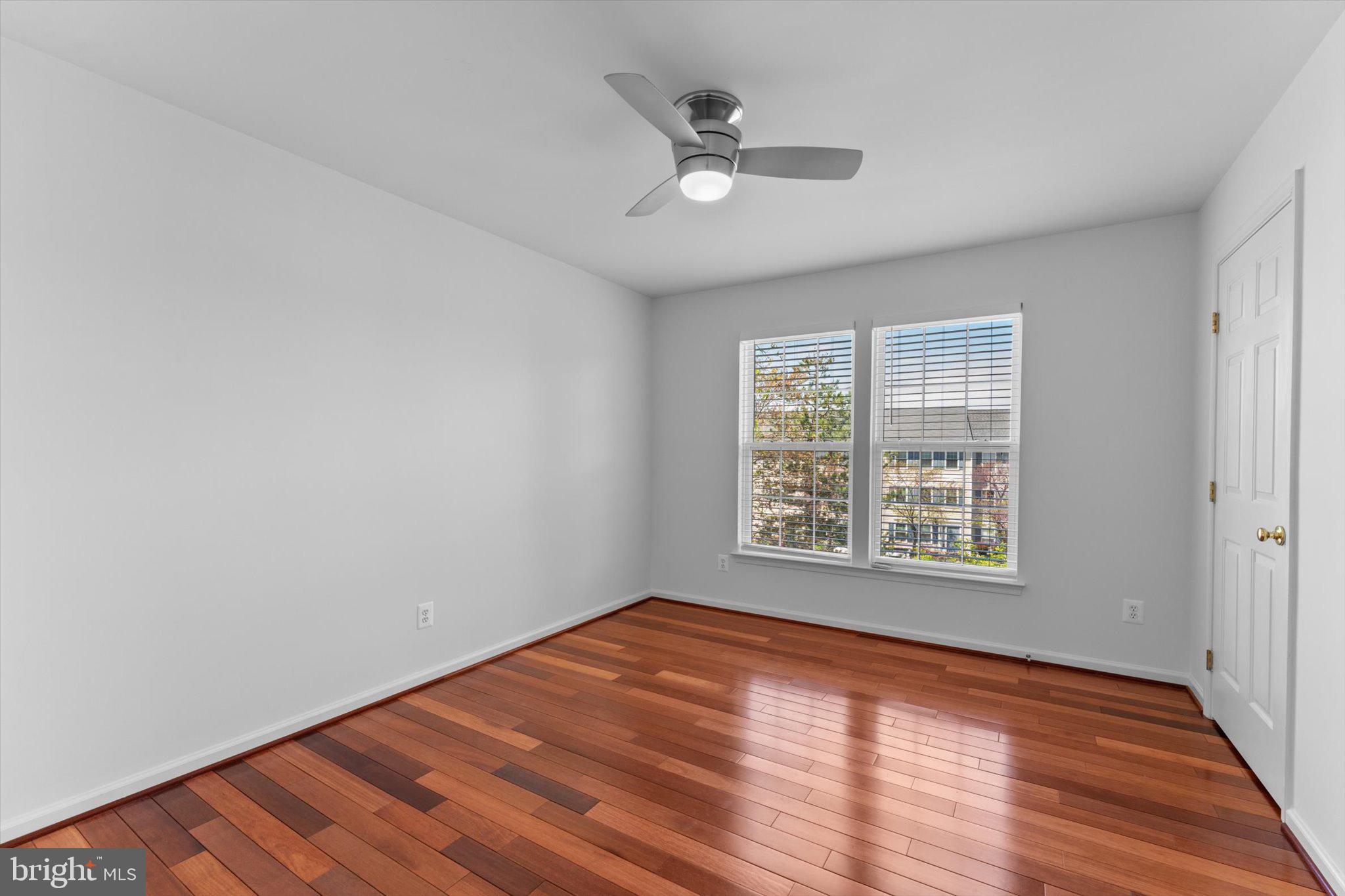 ROCKHILL CENTER ESTATES - Residential Lease