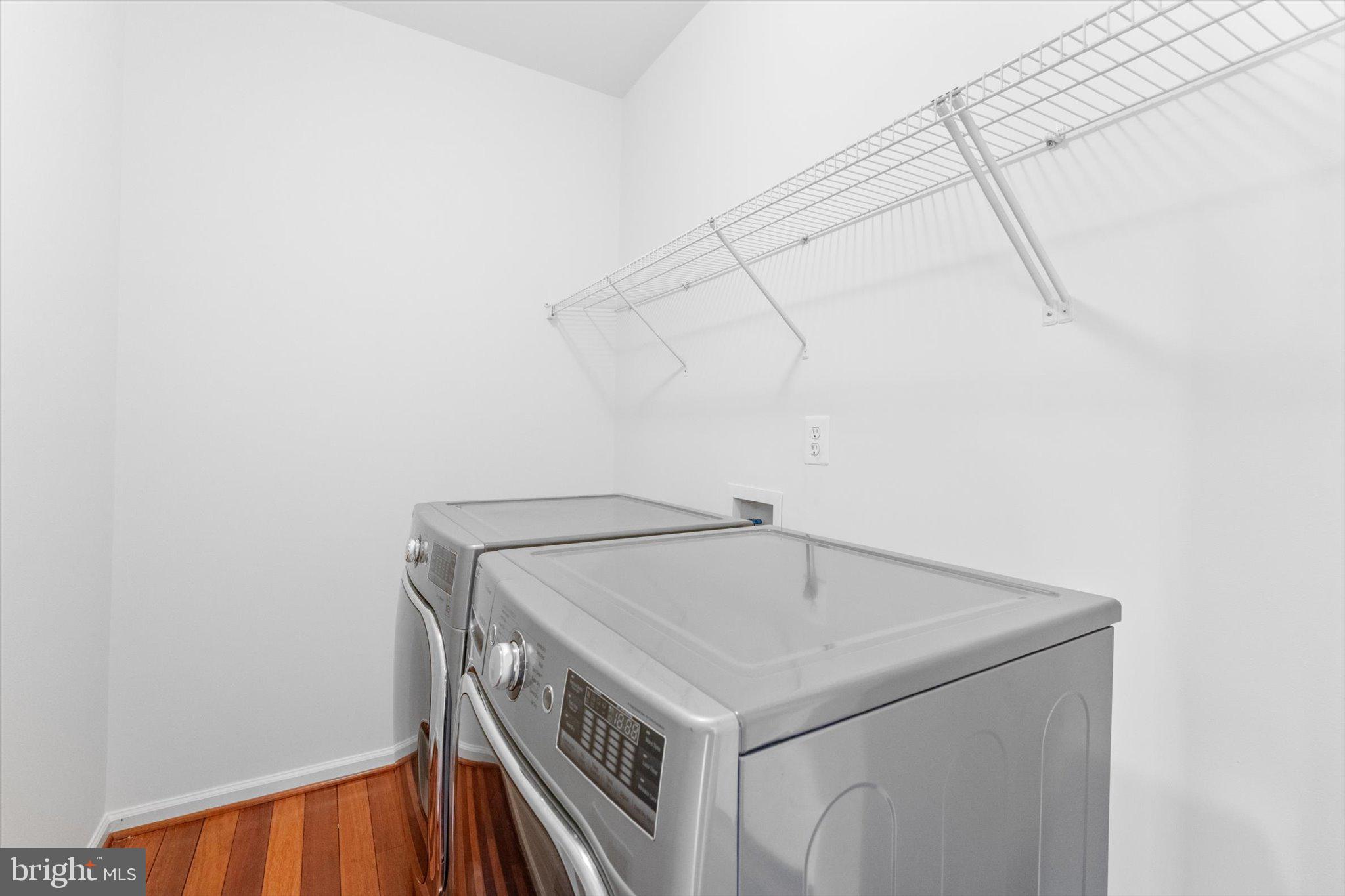 ROCKHILL CENTER ESTATES - Residential Lease