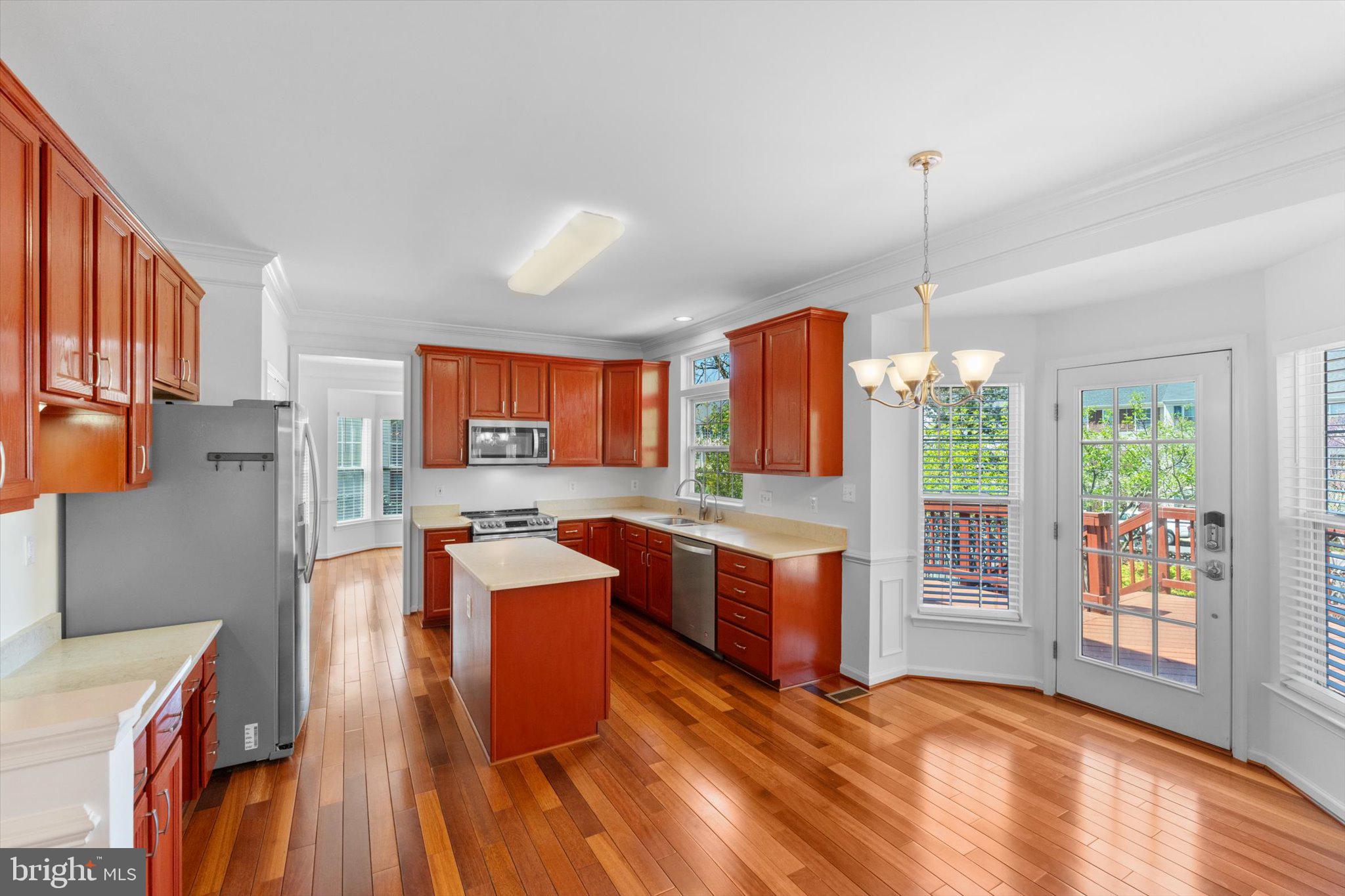 ROCKHILL CENTER ESTATES - Residential Lease