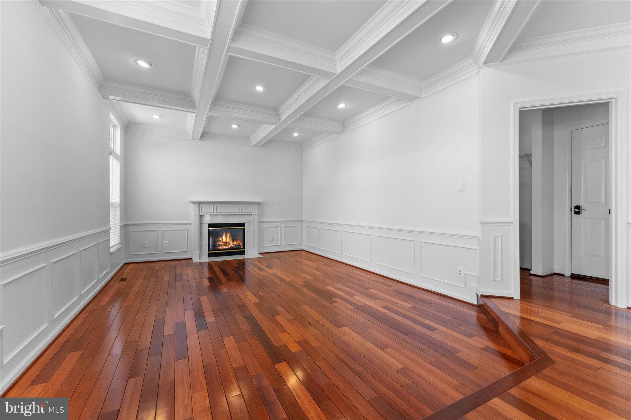 ROCKHILL CENTER ESTATES - Residential Lease