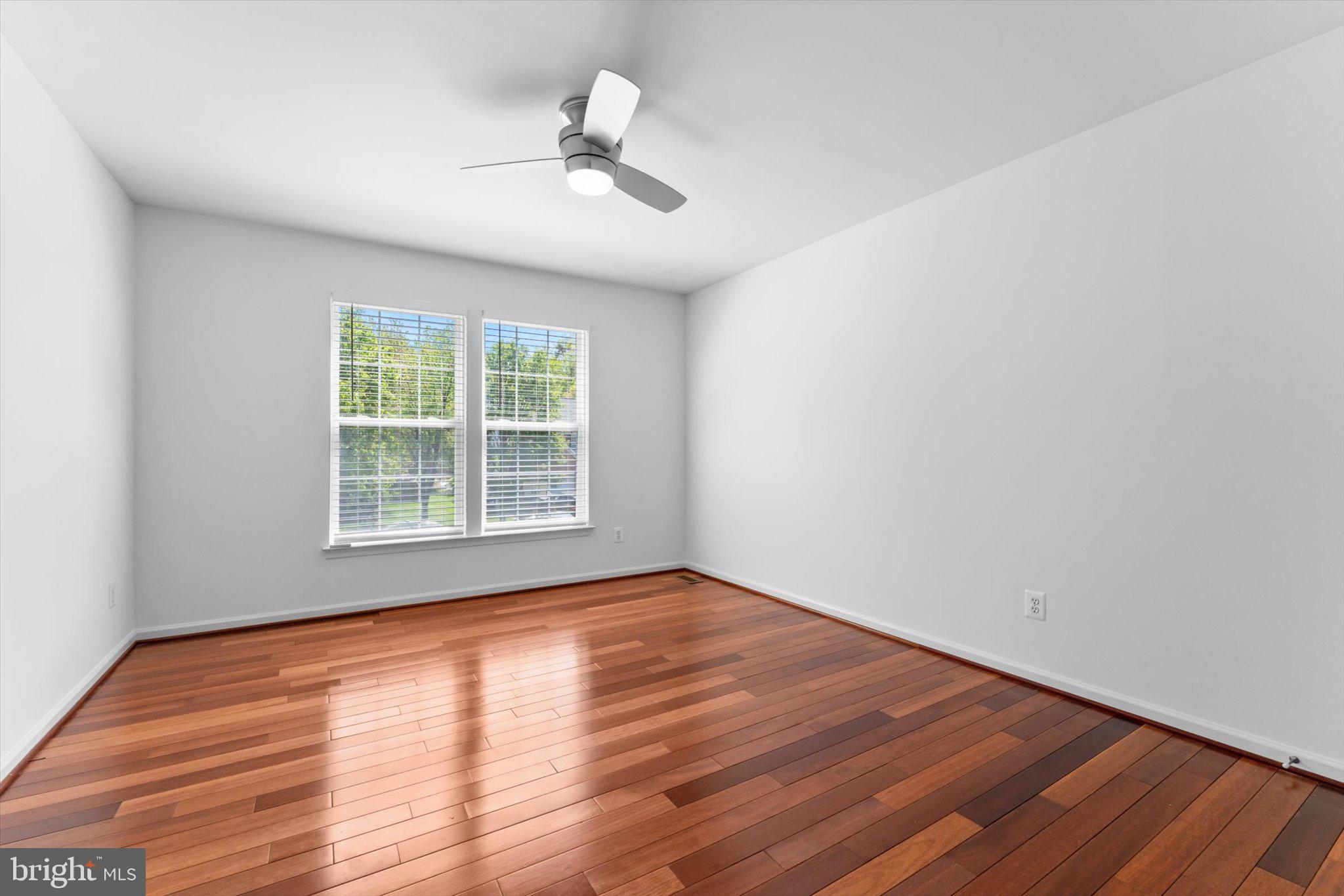 ROCKHILL CENTER ESTATES - Residential Lease