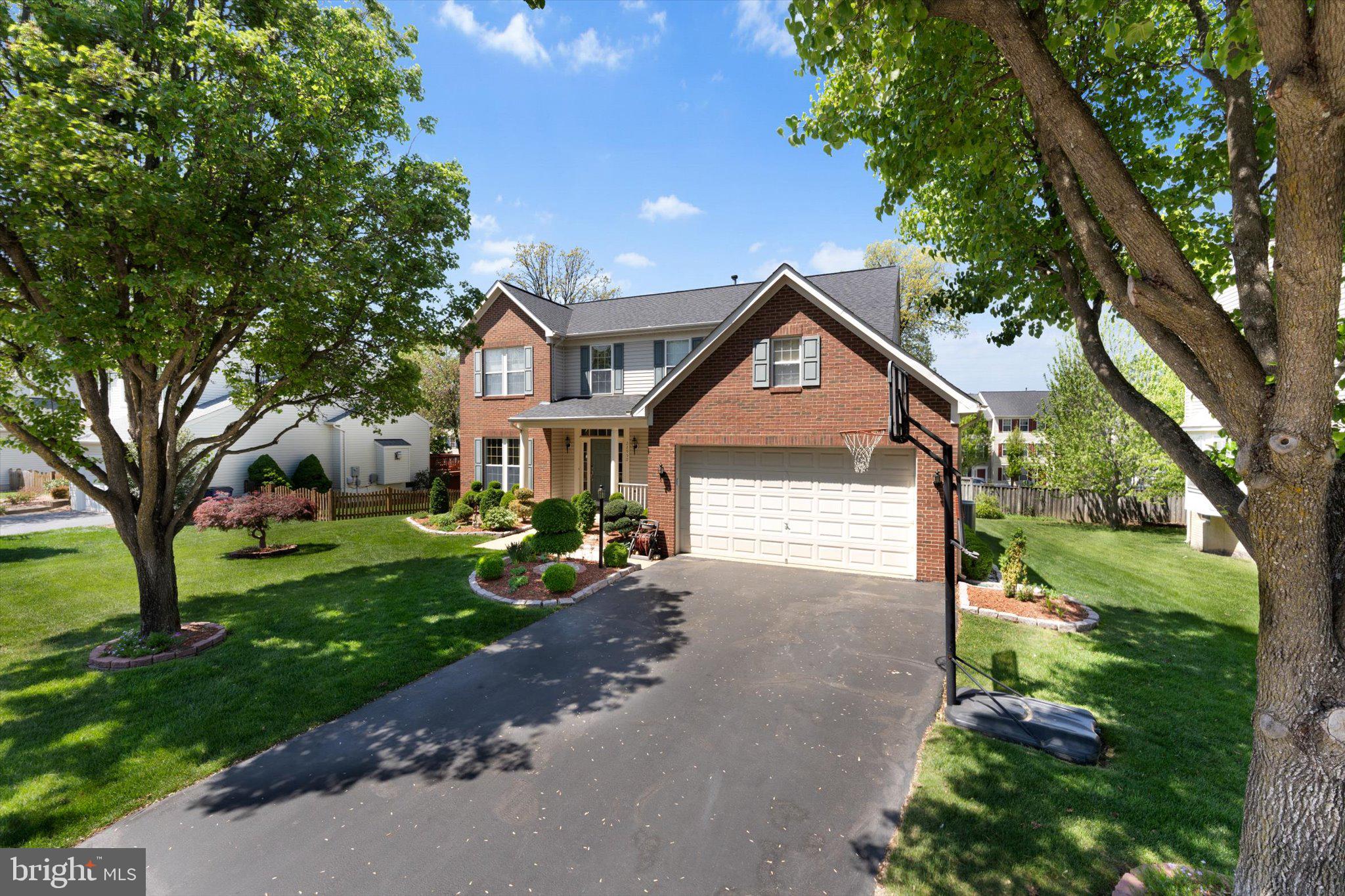 ROCKHILL CENTER ESTATES - Residential Lease