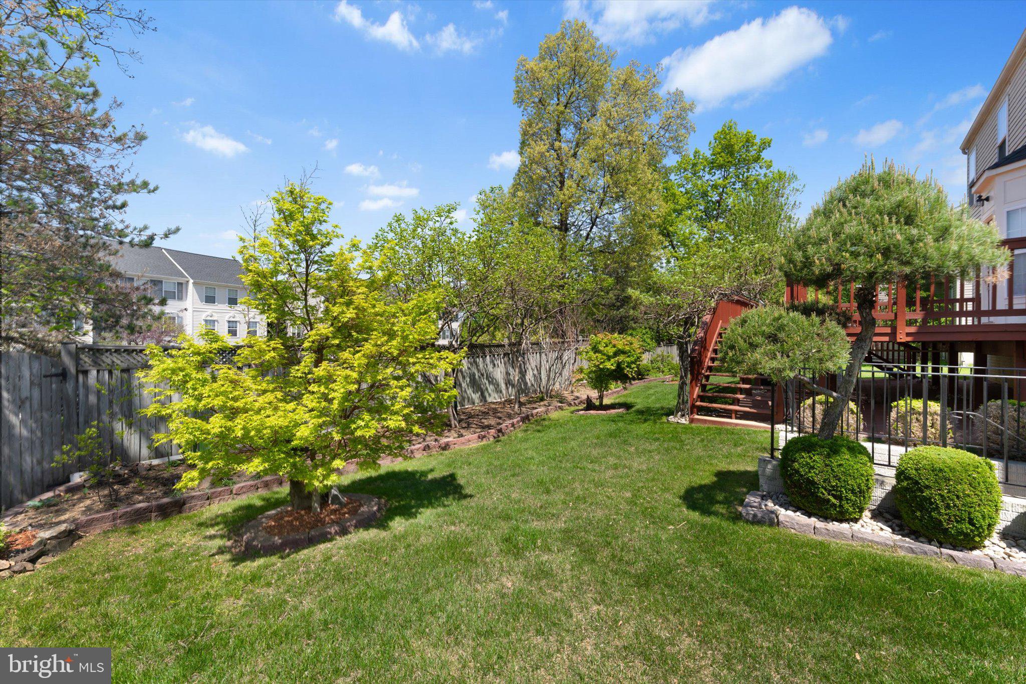 ROCKHILL CENTER ESTATES - Residential Lease