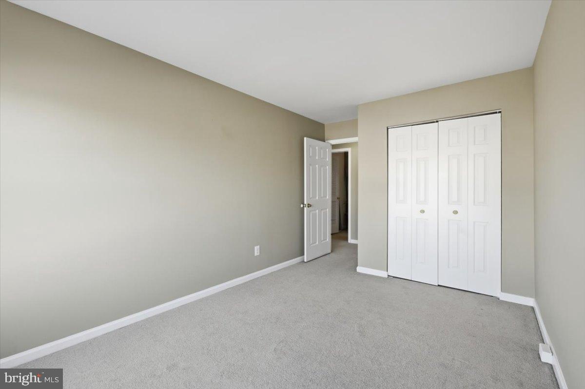 WELLINGTON/CLOVERHILL CONDOS - Residential