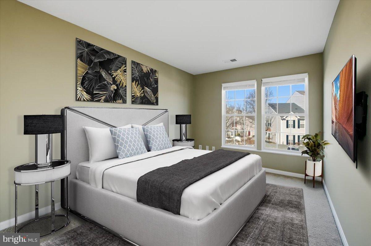 WELLINGTON/CLOVERHILL CONDOS - Residential