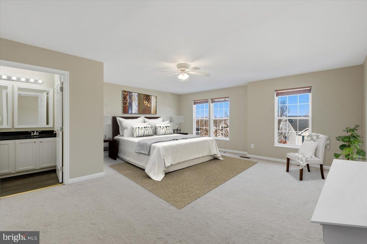 WELLINGTON/CLOVERHILL CONDOS - Residential