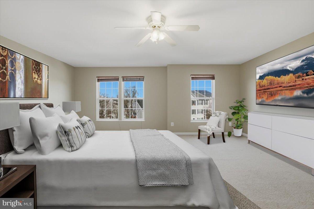 WELLINGTON/CLOVERHILL CONDOS - Residential