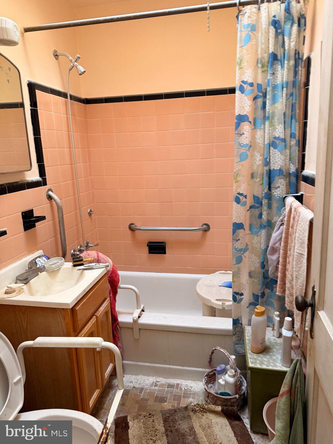 CASTOR GARDENS - Residential