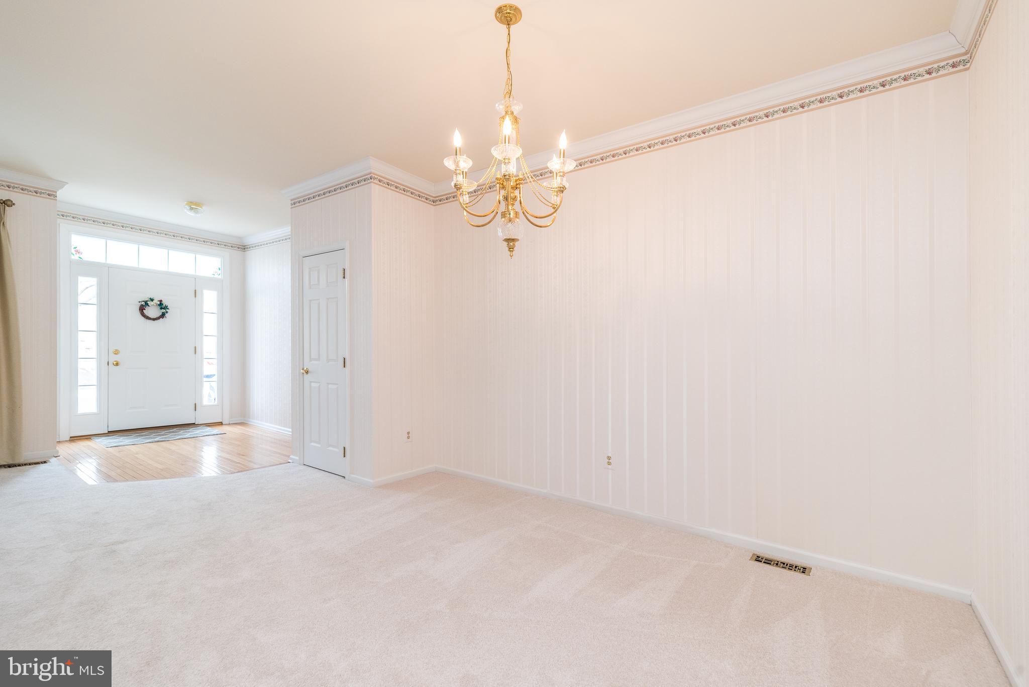 HAMPTON GREEN - Residential