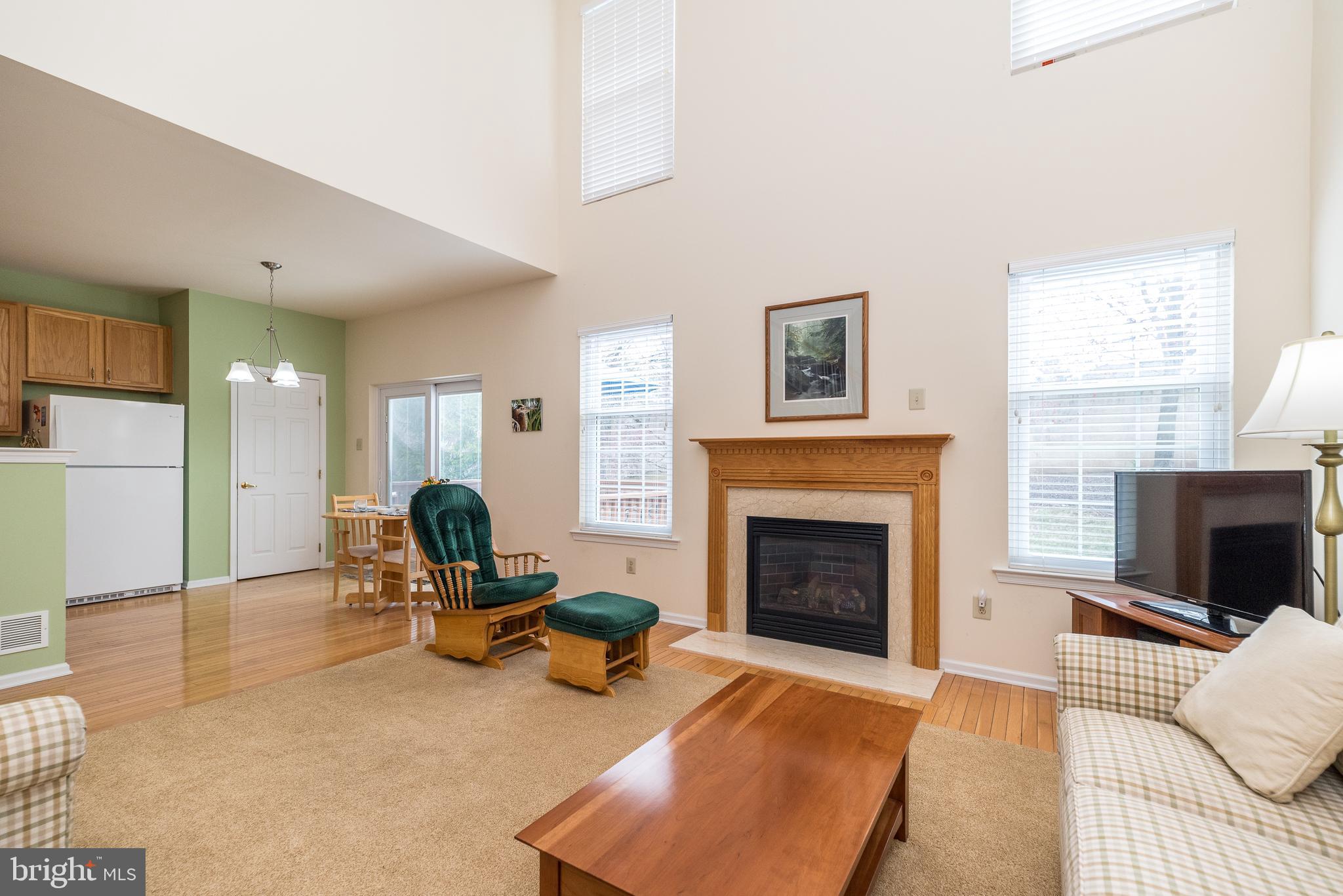 HAMPTON GREEN - Residential