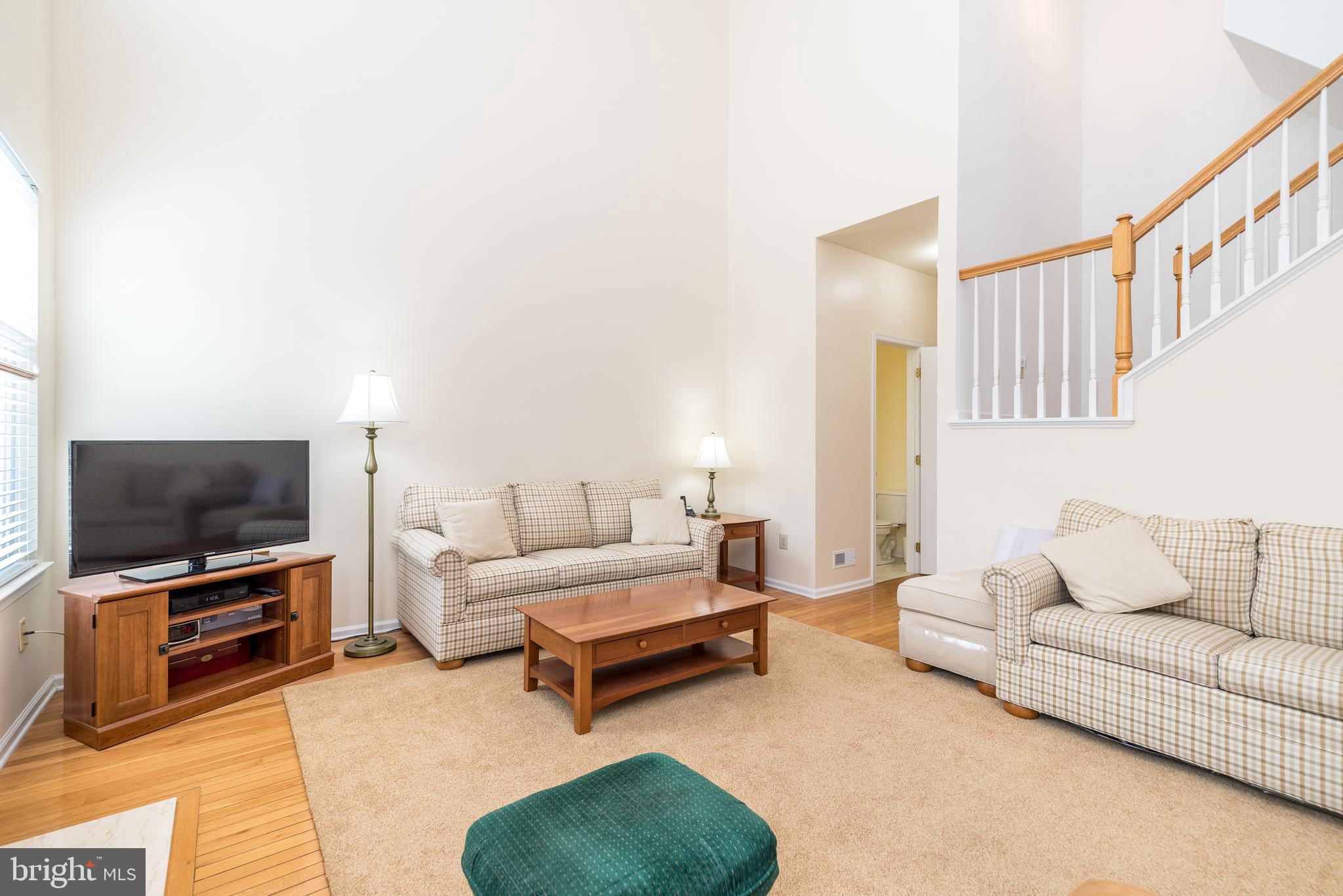 HAMPTON GREEN - Residential