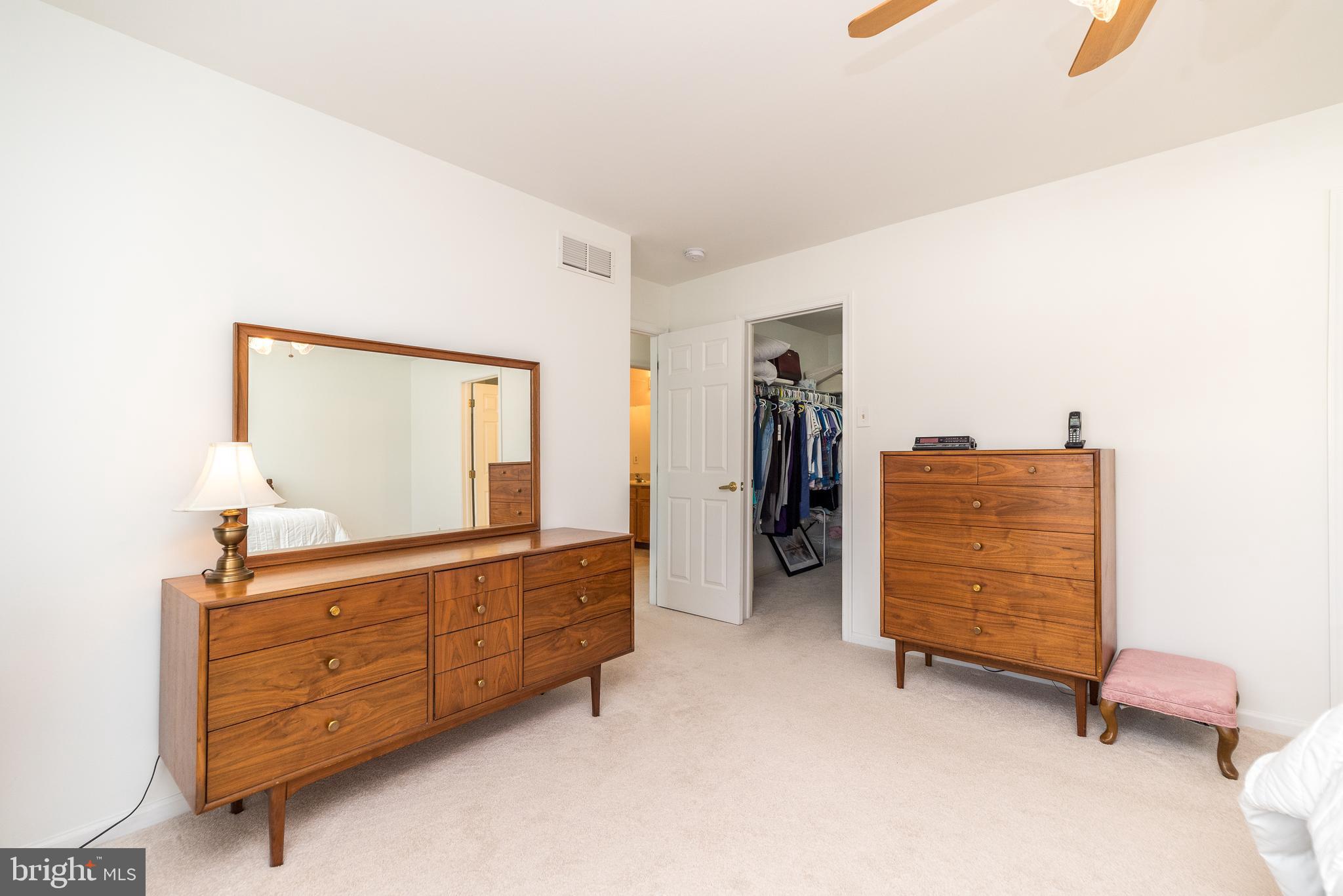 HAMPTON GREEN - Residential