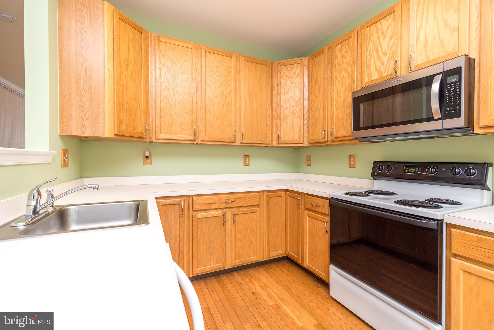 HAMPTON GREEN - Residential