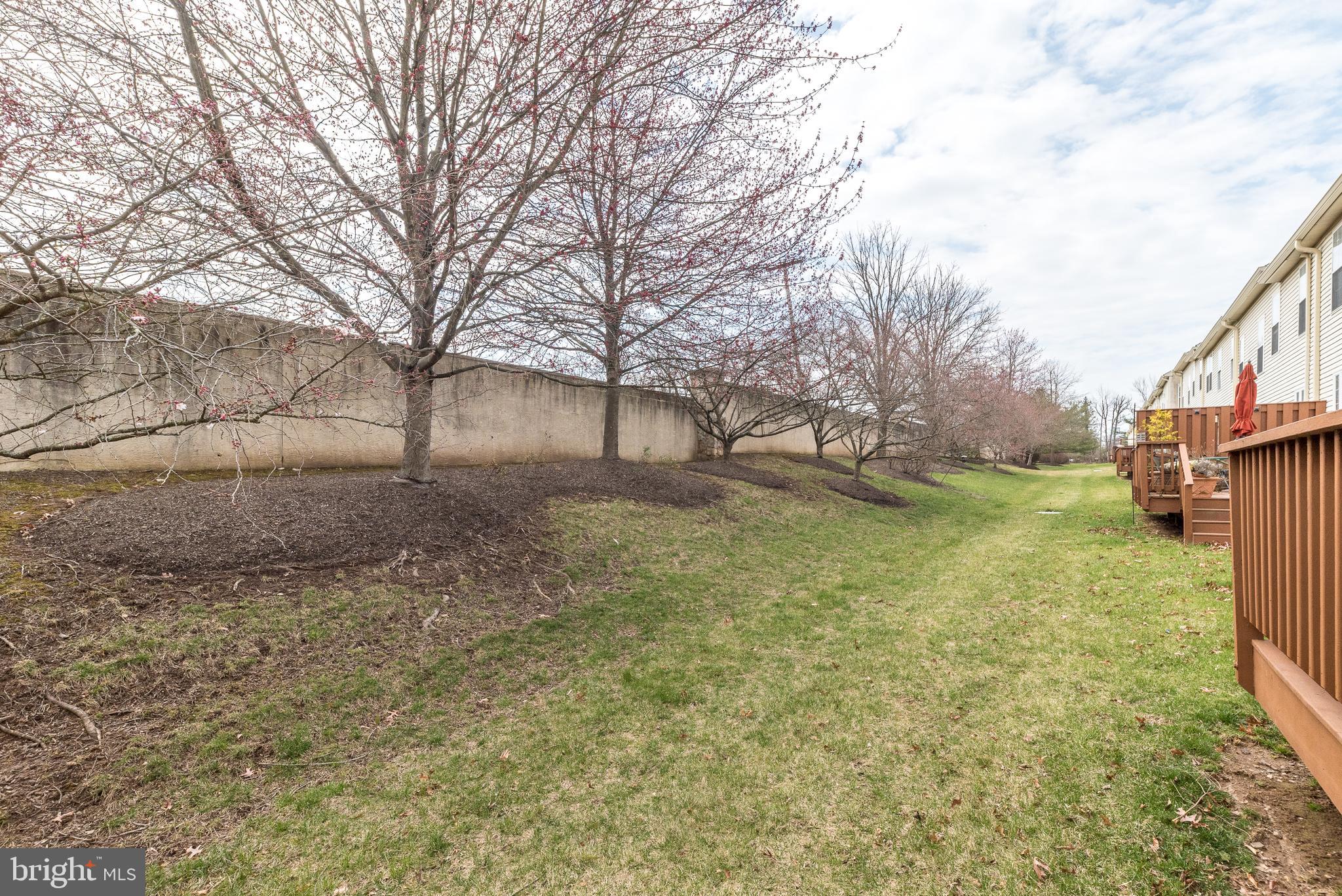 HAMPTON GREEN - Residential