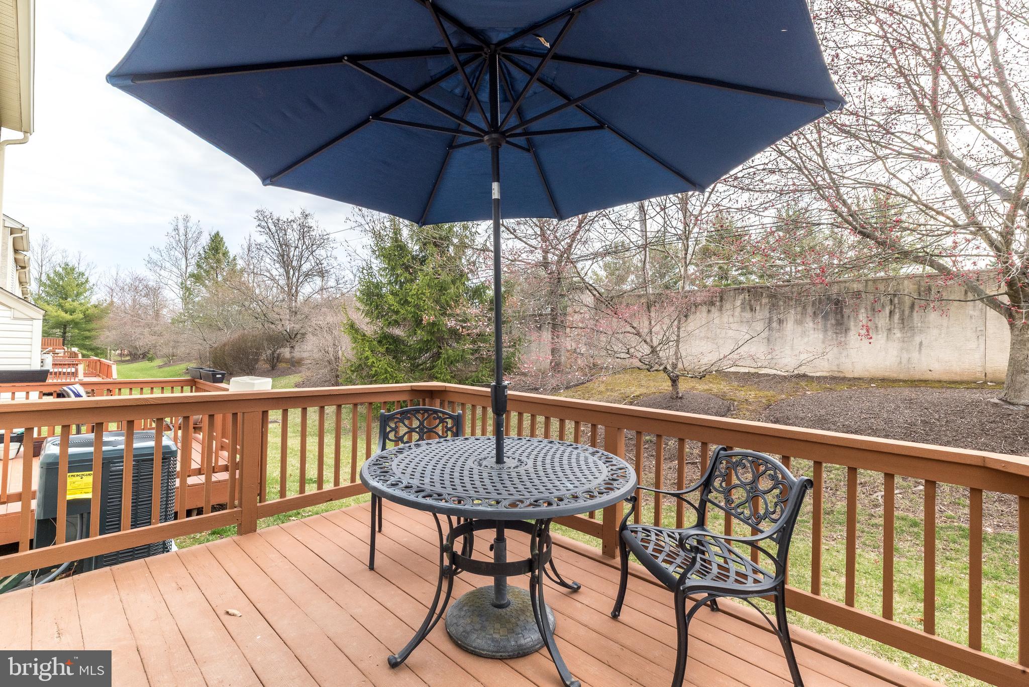 HAMPTON GREEN - Residential