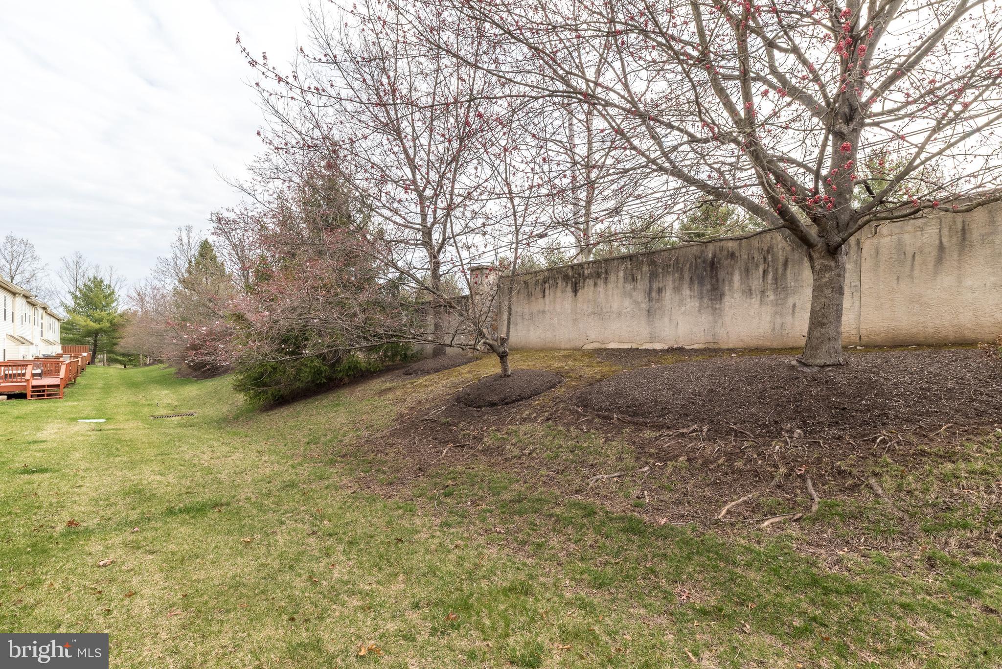 HAMPTON GREEN - Residential