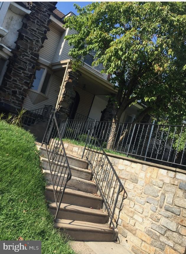 OVERBROOK - Residential Lease