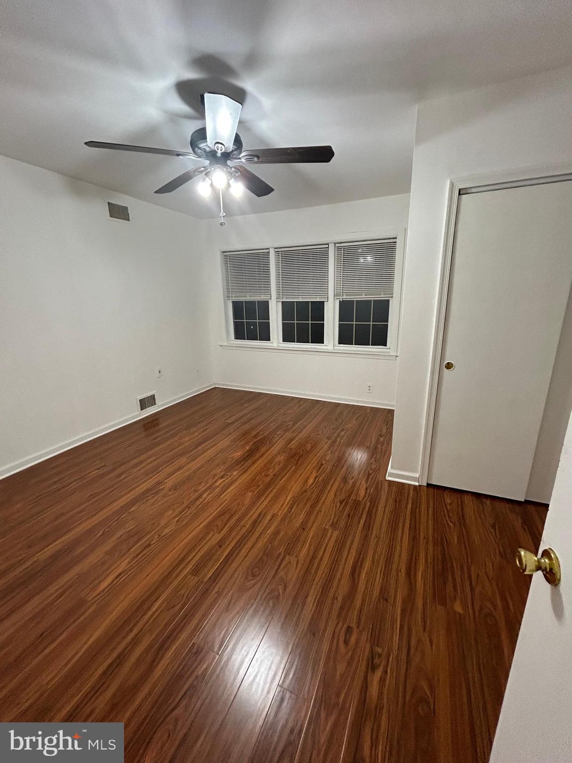 OVERBROOK - Residential Lease