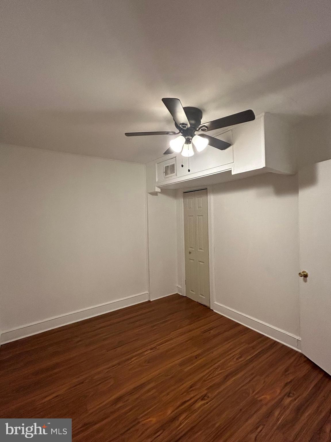 OVERBROOK - Residential Lease