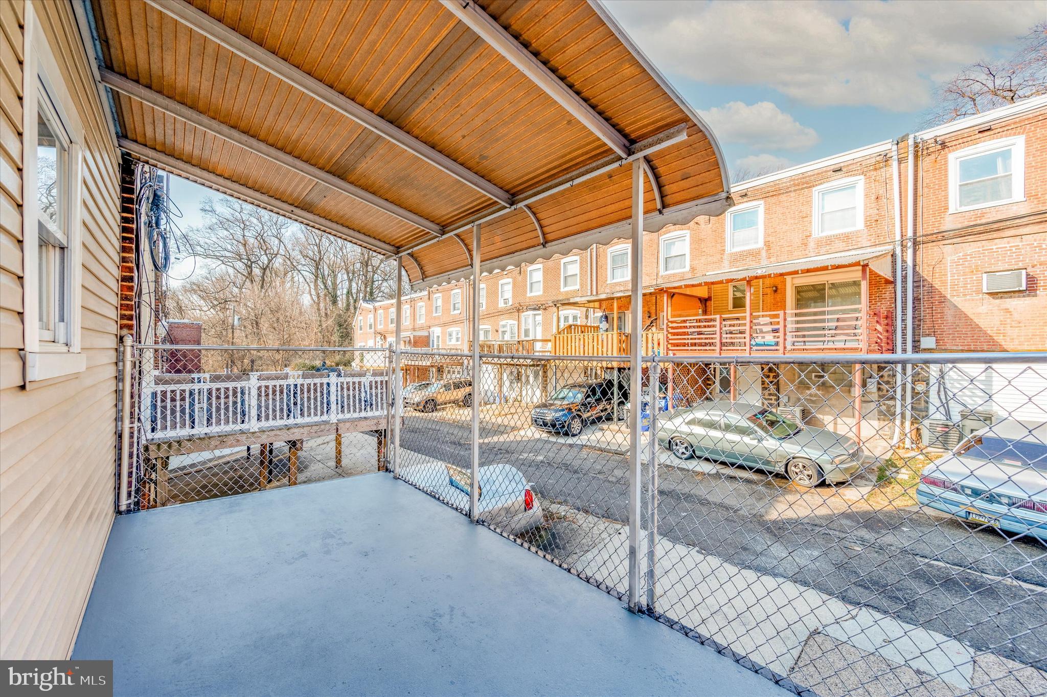 OVERBROOK - Residential Lease