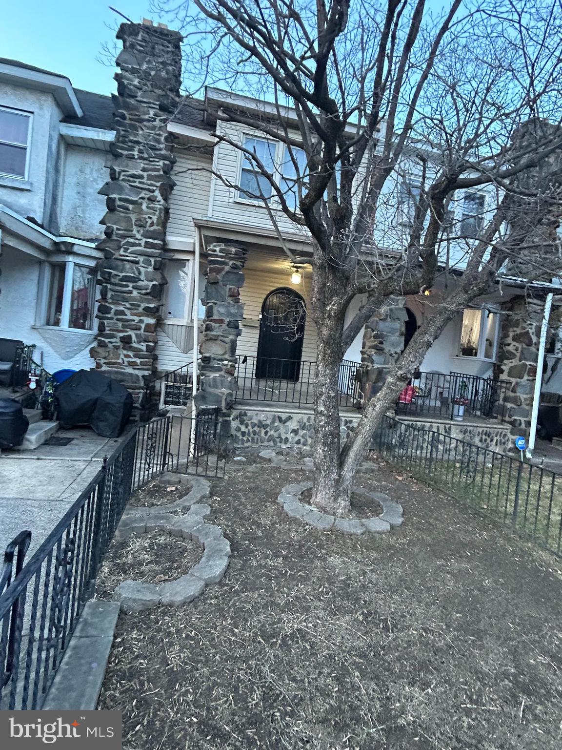 OVERBROOK - Residential Lease