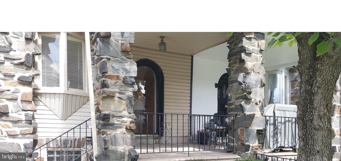 OVERBROOK - Residential Lease