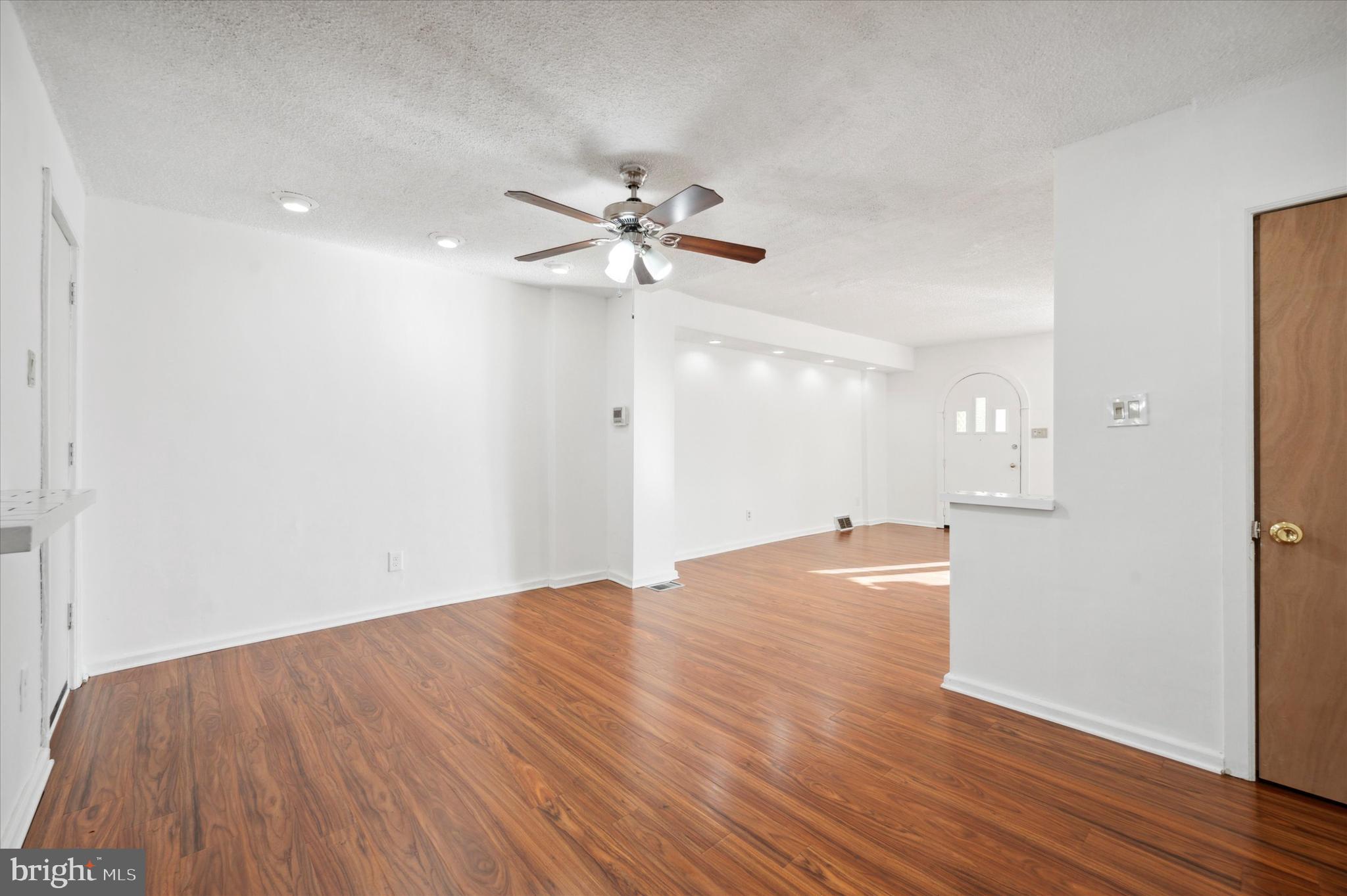 OVERBROOK - Residential Lease