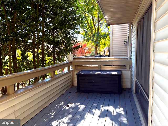 MONTGOMERY VILLAGE - Residential Lease