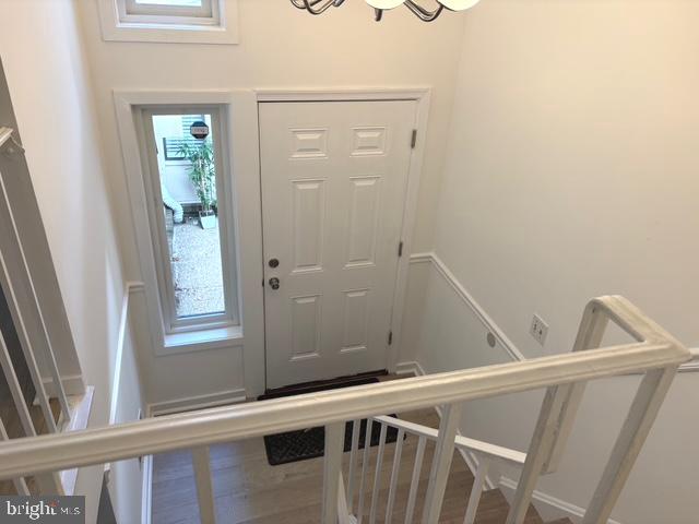 MONTGOMERY VILLAGE - Residential Lease