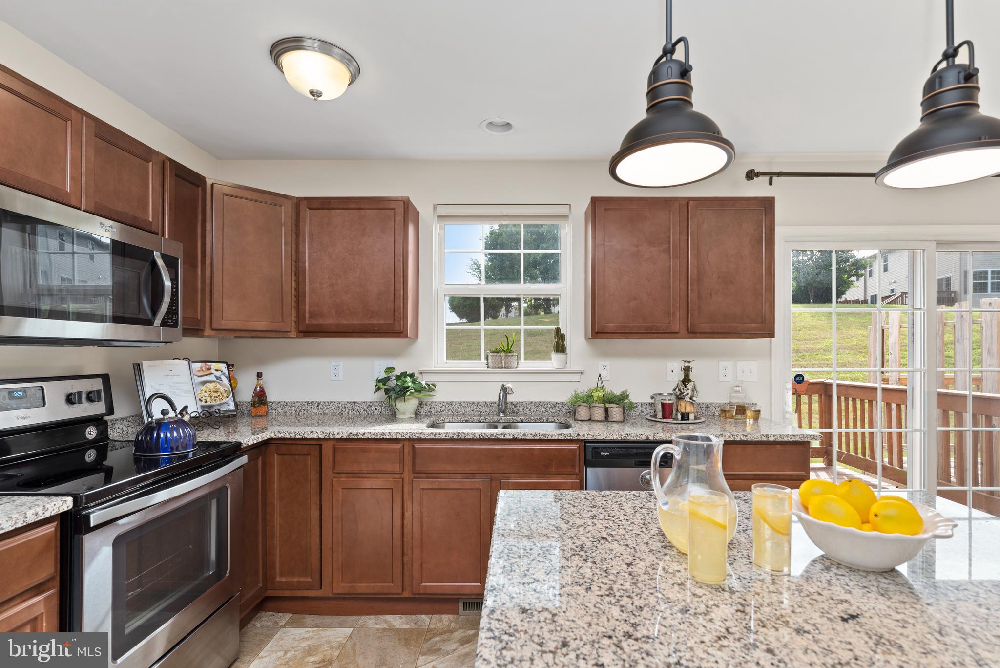 WEATHERSTONE - Residential