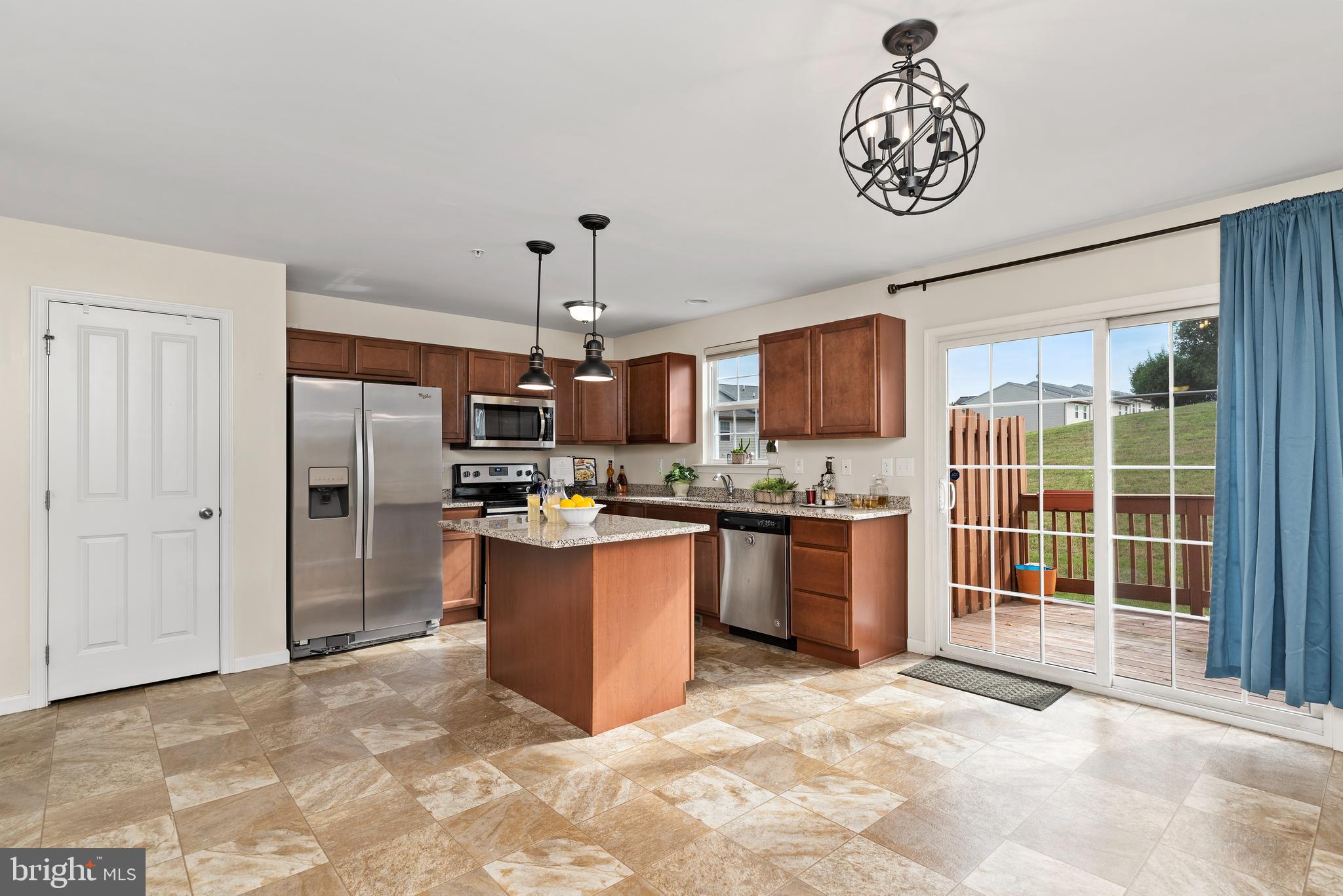 WEATHERSTONE - Residential