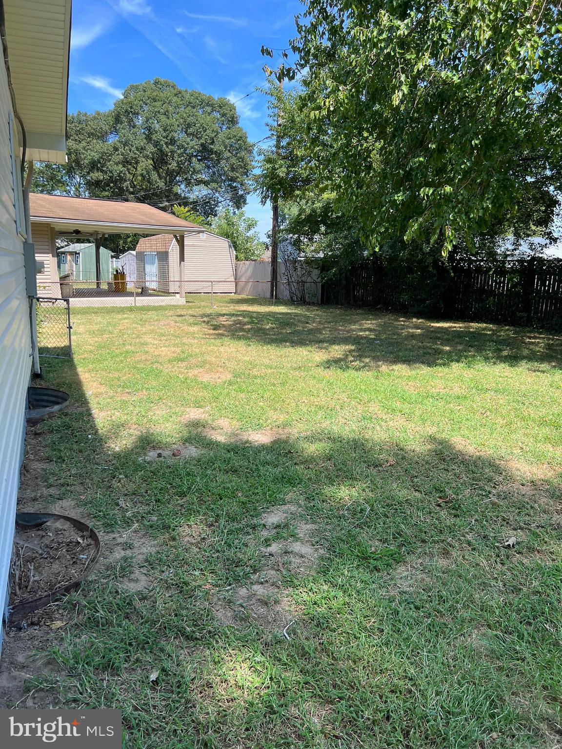 SUBURBIA - Residential