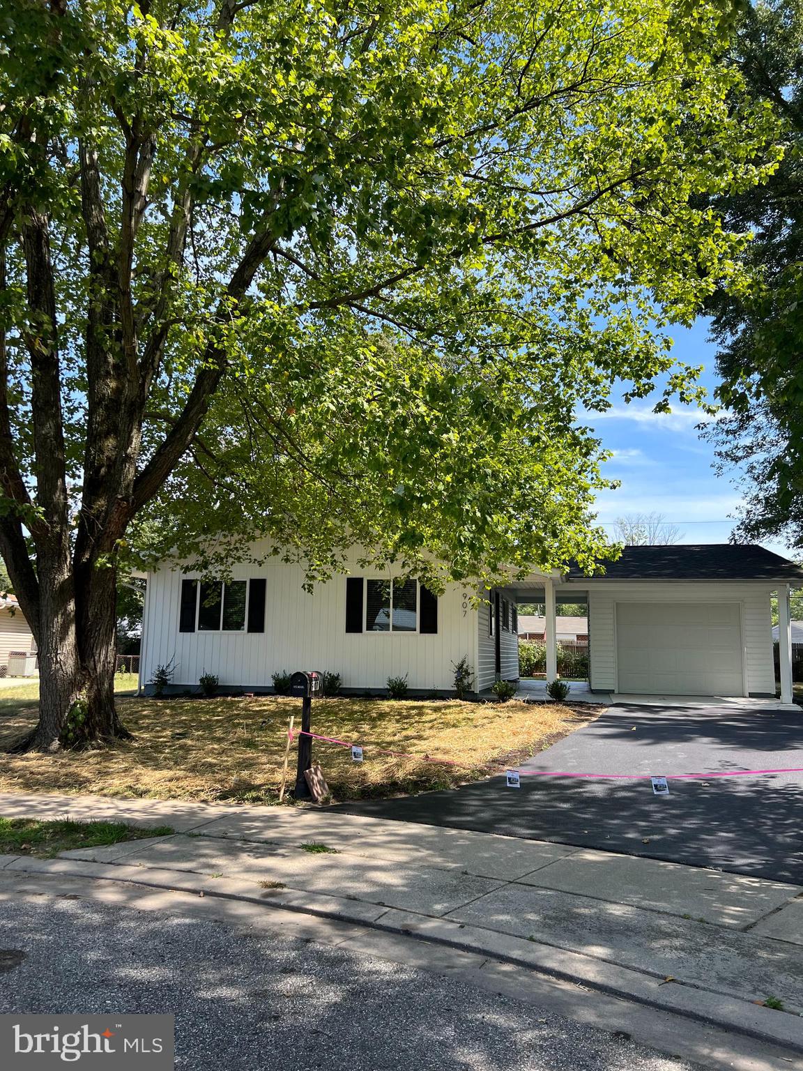 SUBURBIA - Residential